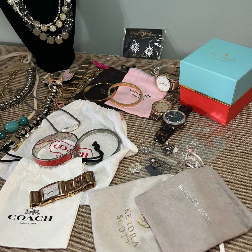 Designer brand women’s jewelry mystery box